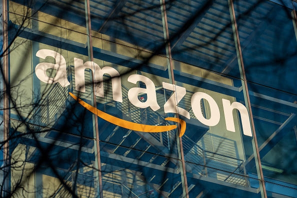 Amazon's New Product Uses AI And Photo Recognition To Help You Find Outfits Amazon's New Product Uses AI And Photo Recognition To Help You Find Outfits