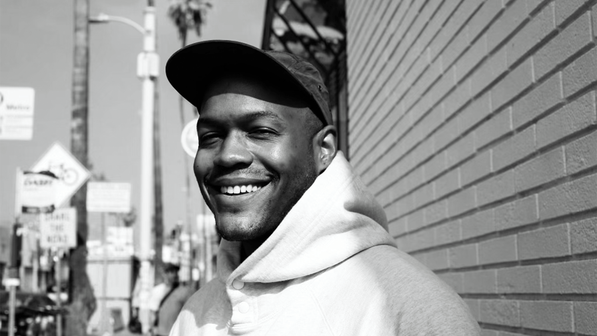 After Pitching To Over 100 VCs, This Black Founder Raised $4.4M In Funding For His Invite-Only Money Club Pre-Product, Pre-Launch After Pitching To Over 100 VCs, This Black Founder Raised $4.4M In Funding For His Invite-Only Money Club Pre-Product, Pre-Launch
