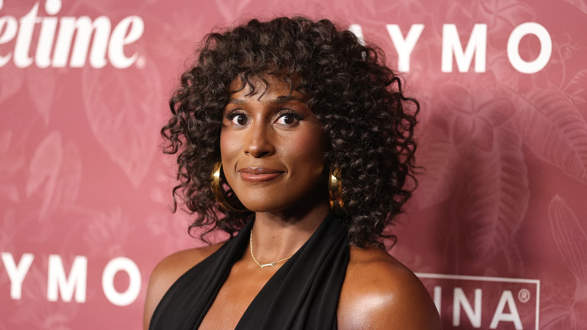 Issa Rae Is An Investor In 3 Professional Sports Leagues With Unrivaled Being The Latest Issa Rae Is An Investor In 3 Professional Sports Leagues With Unrivaled Being The Latest